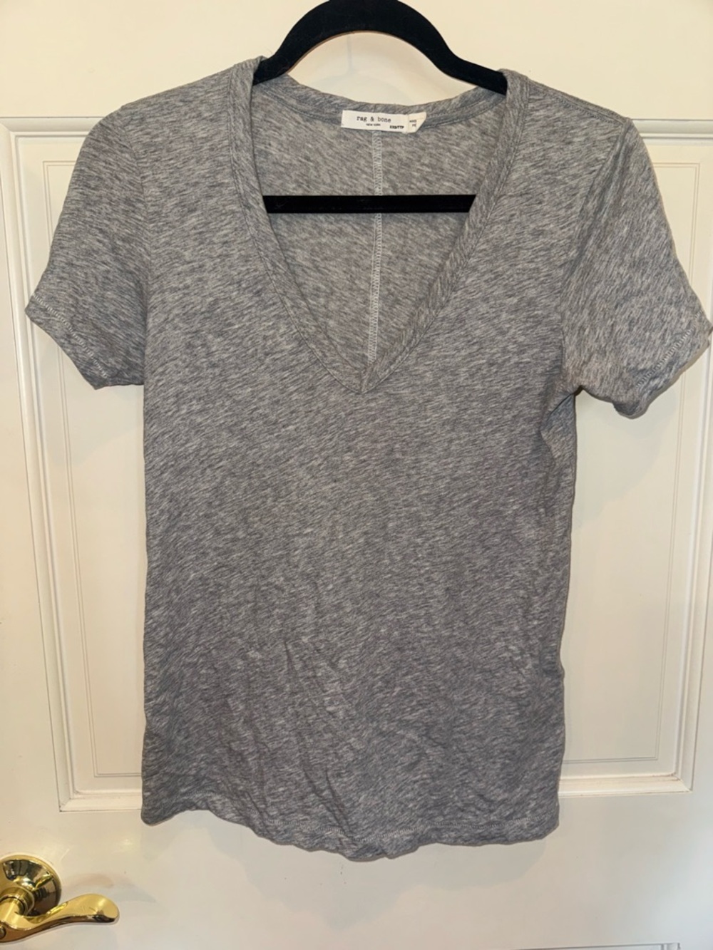 rag & bone Slub V-Neck Short Sleeve Tee in Heather Gray